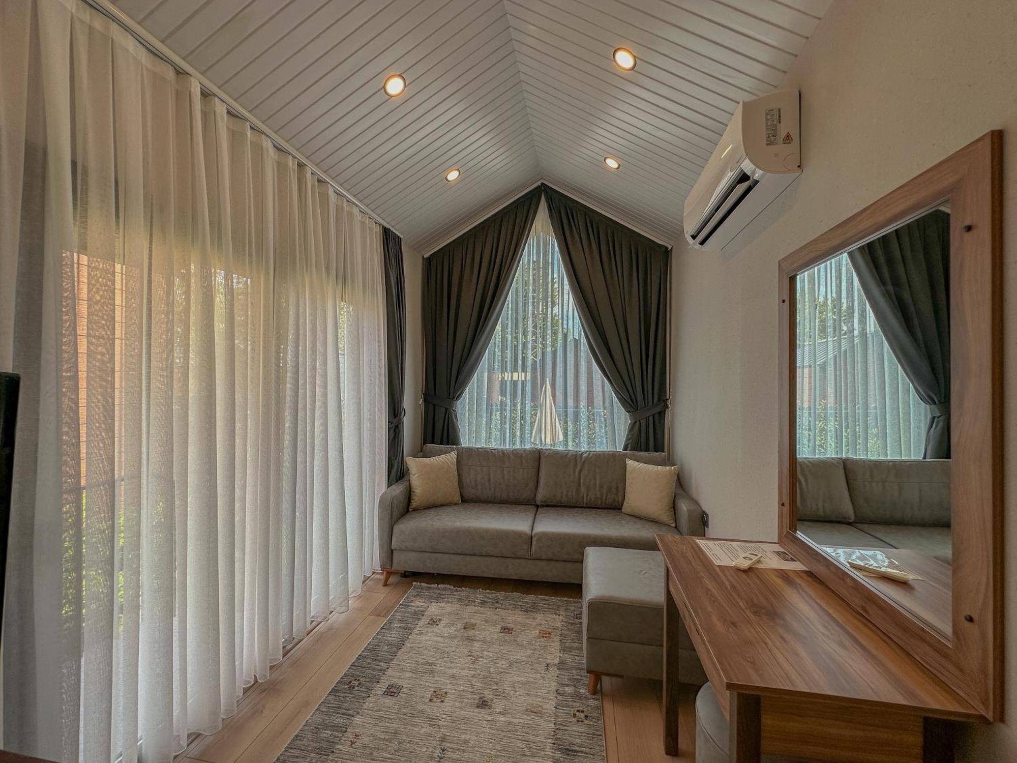 Baronet Tiny House Butik Otel Kadikoy  Екстер'єр фото