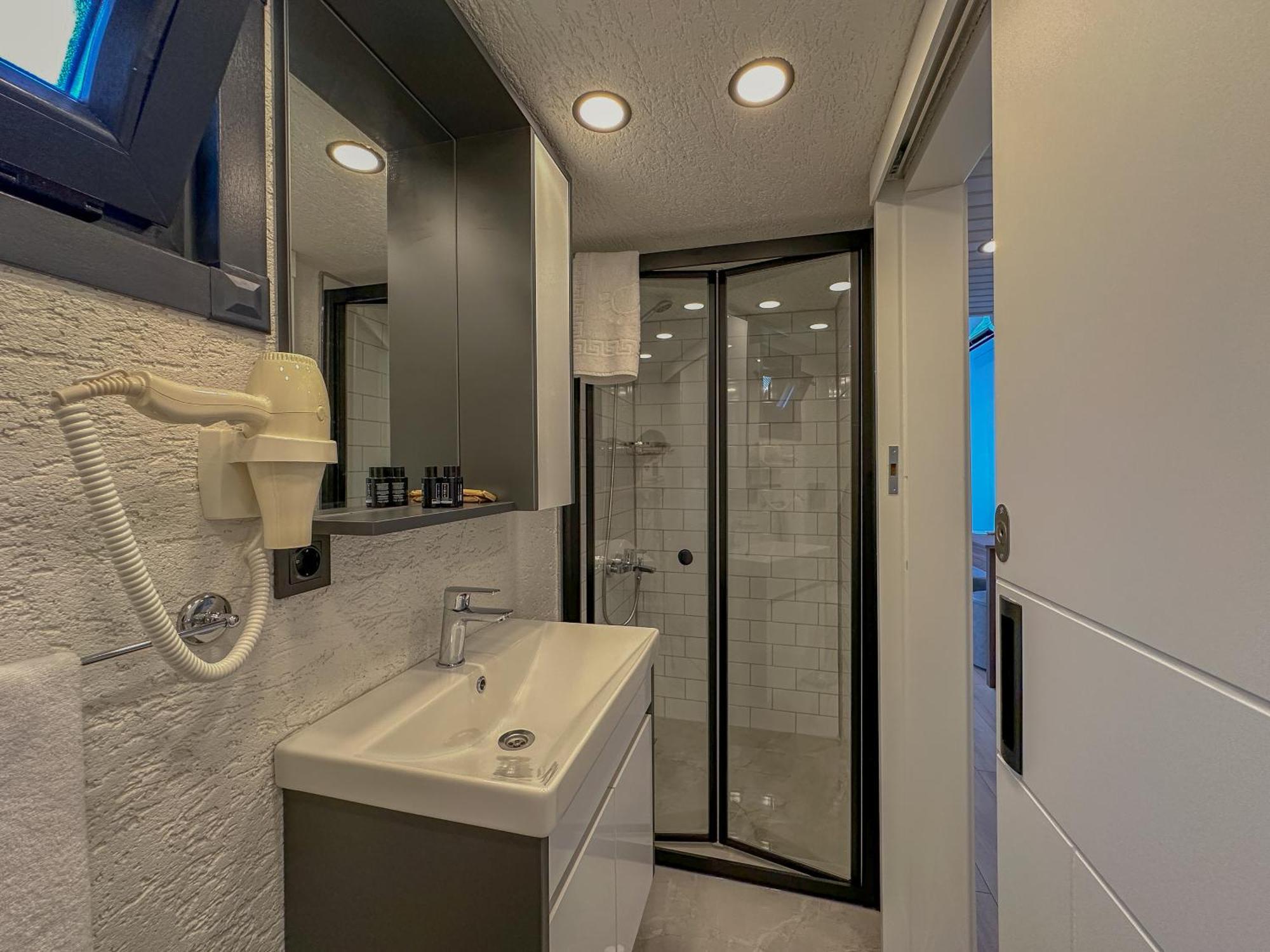Baronet Tiny House Butik Otel Kadikoy  Екстер'єр фото